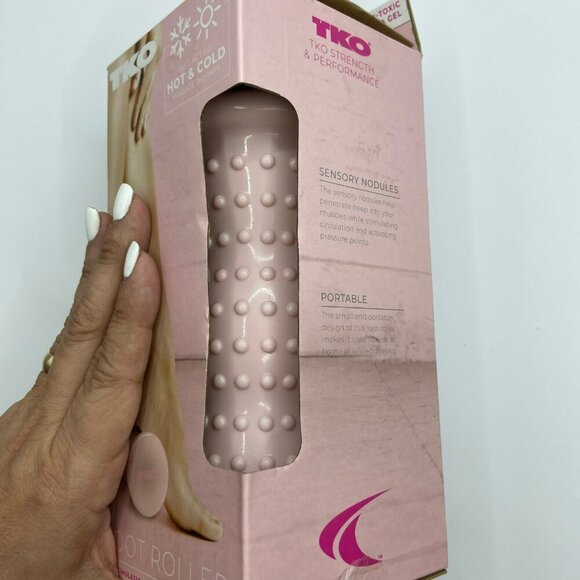 TKO Foot Massage Roller with Hot and Cold Deep Tissue Relief - Picture 9 of 11